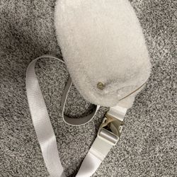 White Lululemon Belt Bag