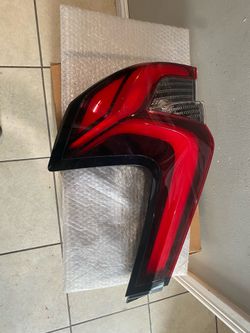 2023-2026 Honda CRV right tail light