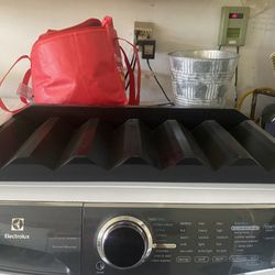 *****Price drop(4)Pottery Barn Bar Shelves $25****