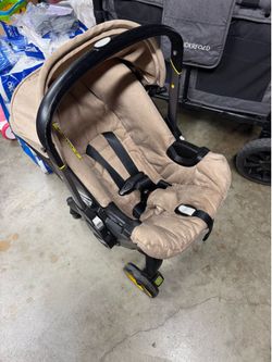 Doona Car Seat & Stroller