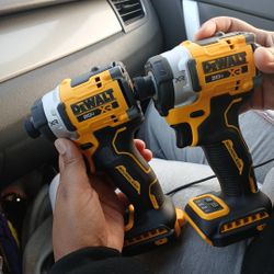 DEWALT XR 20-volt max 1/4-in Brushless Cordless Impact Driver (Battery Not Included and Charger Not Included )