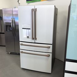 Cafe 28 Cubic Feet French Door Refrigerator Brand New, 1 Year Manufacturers Warranty - CVE28DP4NGW2