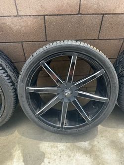 Dubs 24’s 6 lugs