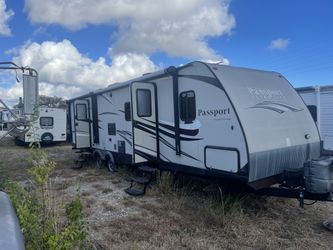 2016 Passport 3220 BH