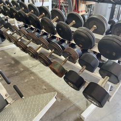 Dumbbell Set 885 Lbs And Rack $600