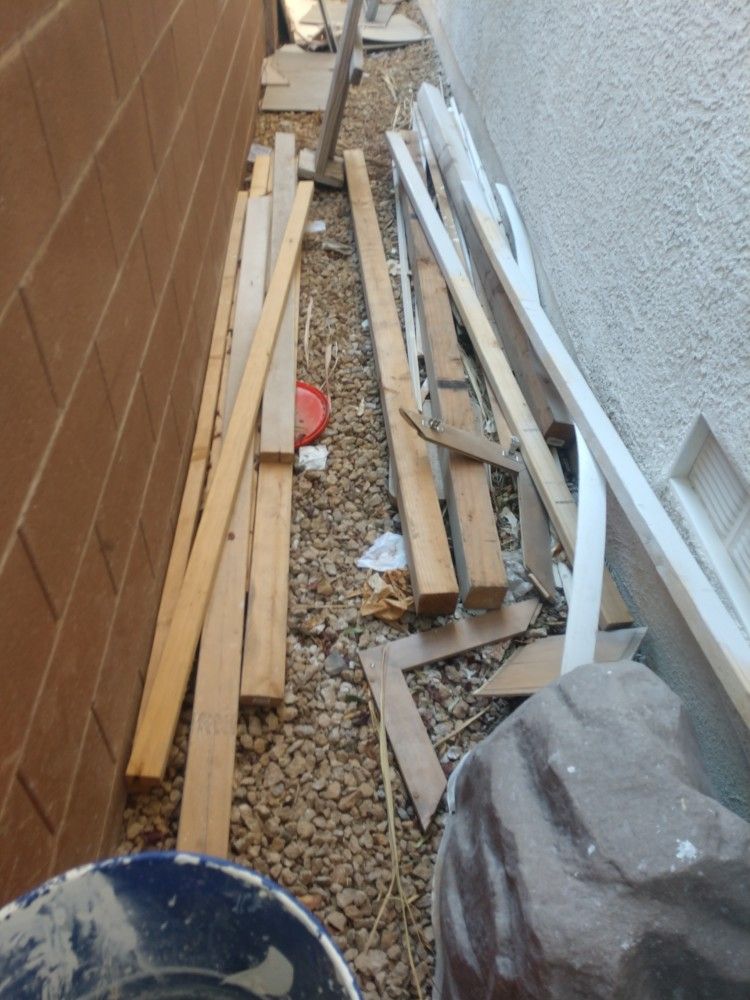 Free Wood