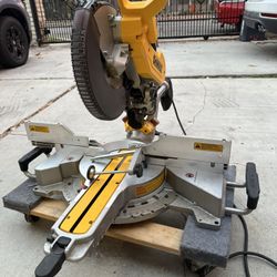 DEWALT 15 Amp Corded 12 in. Double Bevel Sliding Compound Miter Saw, Blade Wrench and Material Clamp 