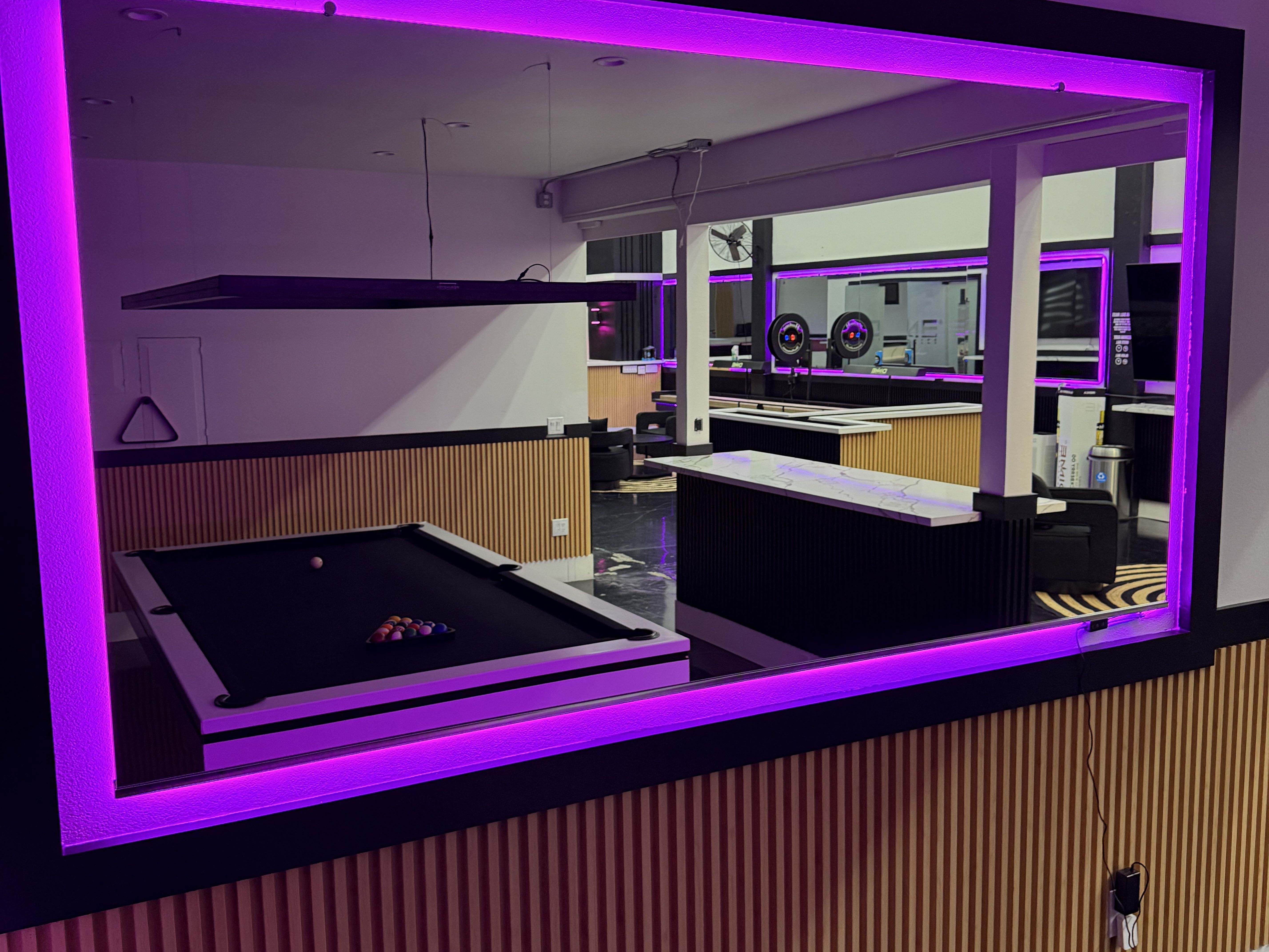 Elite-Grade Quarter-Inch Gym Mirrors for Training Spaces