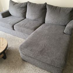 Broyell Sectional Couch