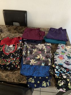 Scrubs Size Small And Medium
