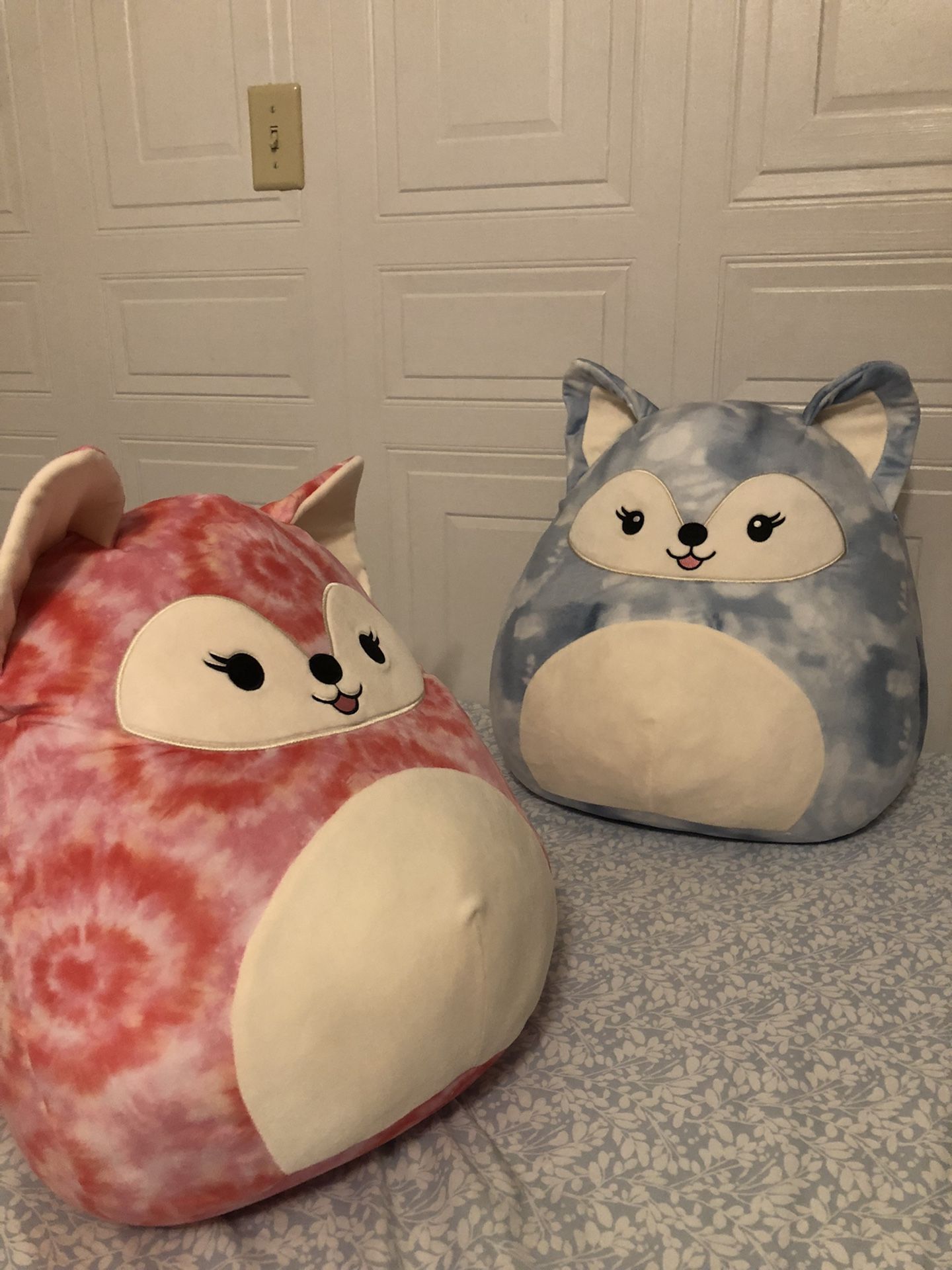 The fox twins Squishmallow (16inch)