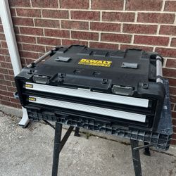 Dewalt toughsystem 2 Drawer Box