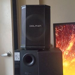 Samsung Subwoofer/Polk Subwoofer/Samsung Soundbar.