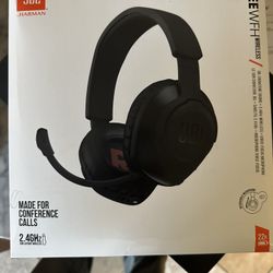 JBL Headphones With Mic 
