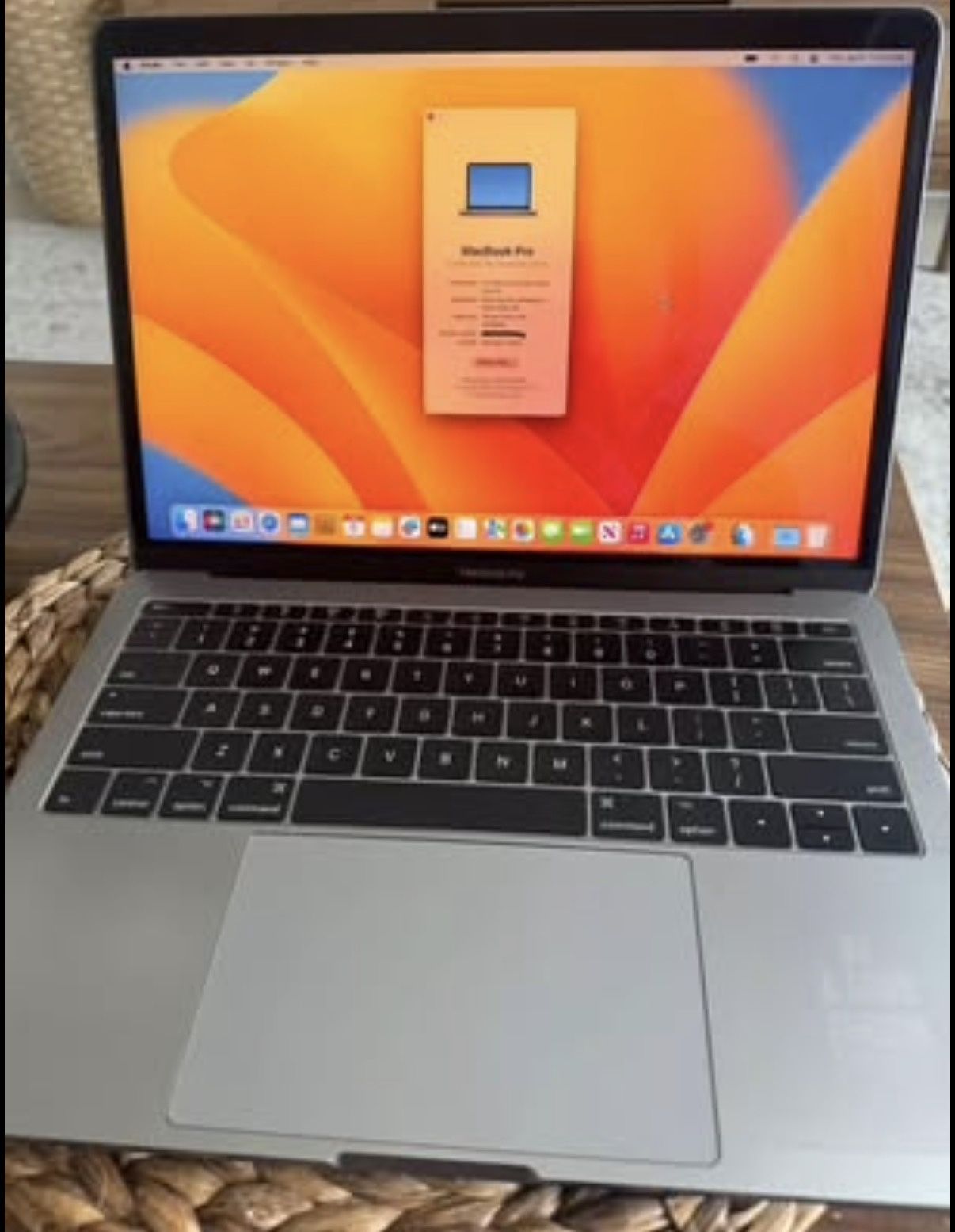 Apple MacBook Pro 13" 2017/A1706/i5-7267U /16GB RAM/ 500GB SSD No SSD / For Parts