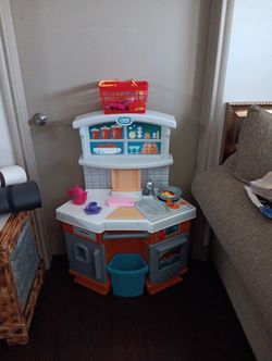 Little Tikes Kitchen