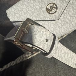 Michael Kors Logo Fanny Pack Waist Belt S/M