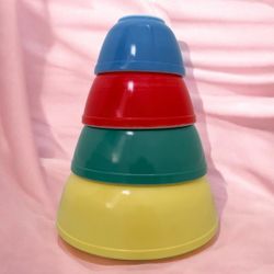 Vintage Pyrex Primary Colors Mixing Bowls Set of 4 Yellow Green Red Blue 401,402,403,404