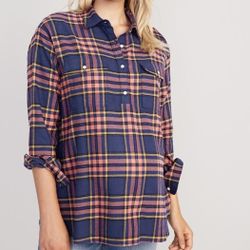 Old Navy Maternity S Utility Flannel Boyfriend Shirt Button Down Dark Star Plaid