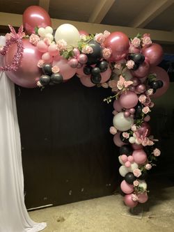 Half arch Balloon 🎈 Garland