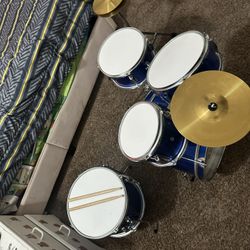 Drums set 