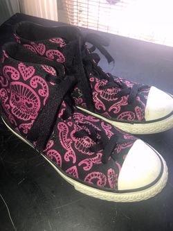 Converse One Star Hightops. Size 3Y