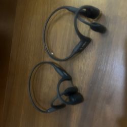 4 Pieces Of Shokz OpenRun  Pro