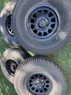 Method Wheels 15x76x5.5 With Tensor Regulator Tires 33x10-15
