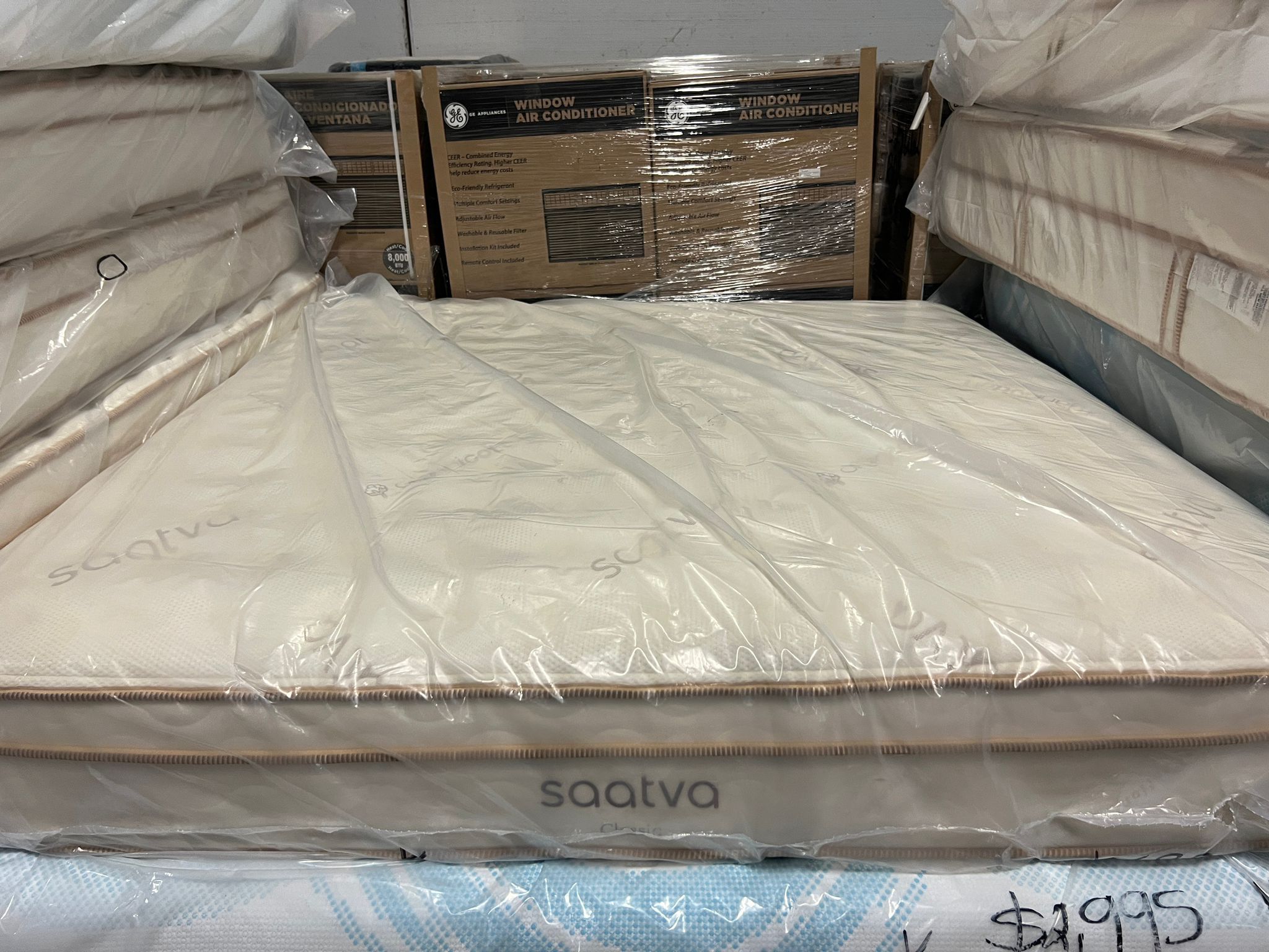 LIQUIDATION KING MATTRESS SAATVA CLASSIC