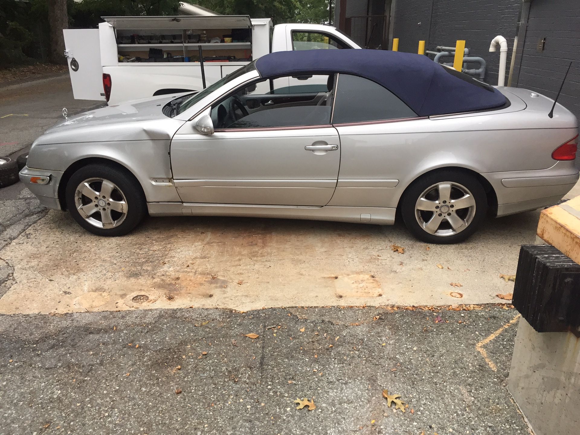 2001 Mercedes-Benz CLK-Class