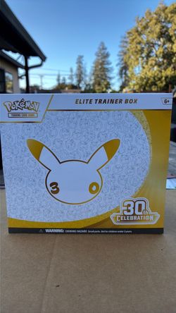 Elite Trainer Box 30th Anniversary celebration