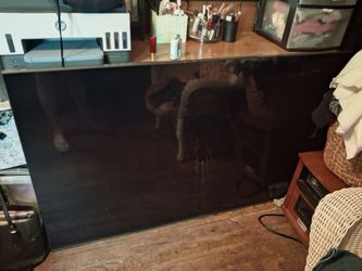 65" SAMSUNG FLAT SCREEN SMART T.V