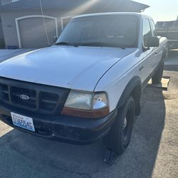 1998 Ford Ranger Parts Truck