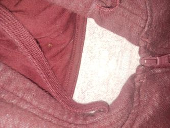 Mens Medium Under Armour Hoodie 