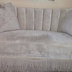 3 Piece Elegant And Luxurious Sofa Set 