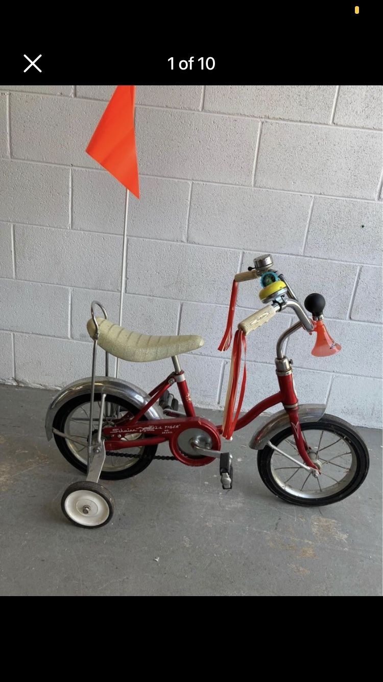 Rare Vintage Schwinn Lil Tiger Stingray Bicycle Bike Red, Schwinn Training Wheels, Unrestored Mint