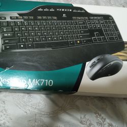 Wireless Desktop Keyboard With Mouse