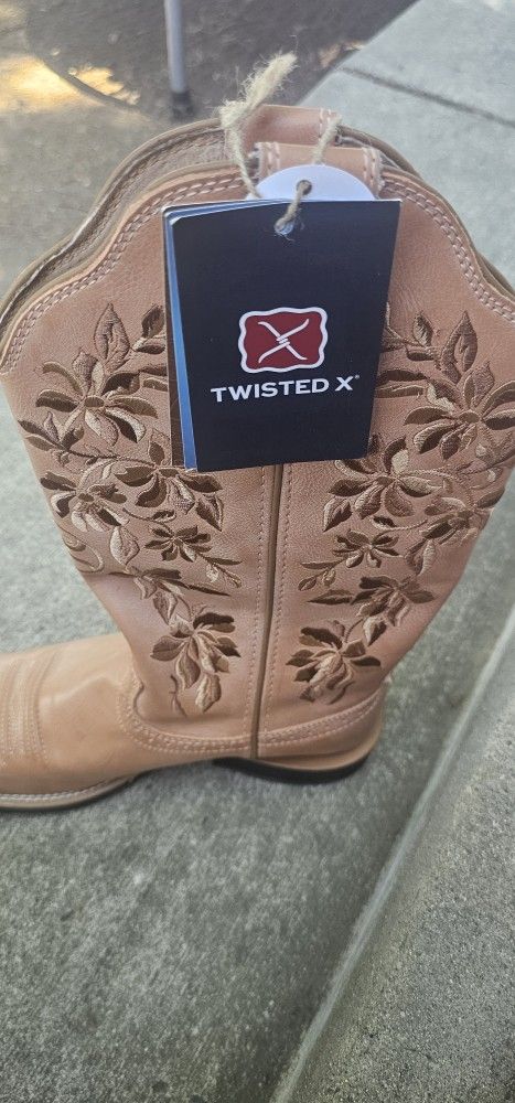 TWISTED X WOMEN'S BOOTS SIZE 8.5
