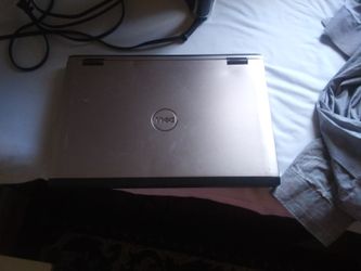 dell laptop i3