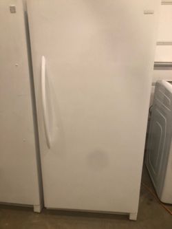 Frigidaire. Freezer