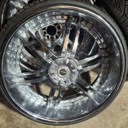 26s Rims New Tires 5 Lugs Universales