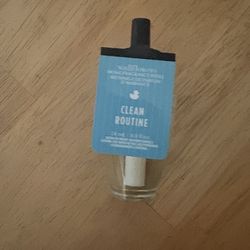 Bath & Body Works Wallflowers Clean Routine