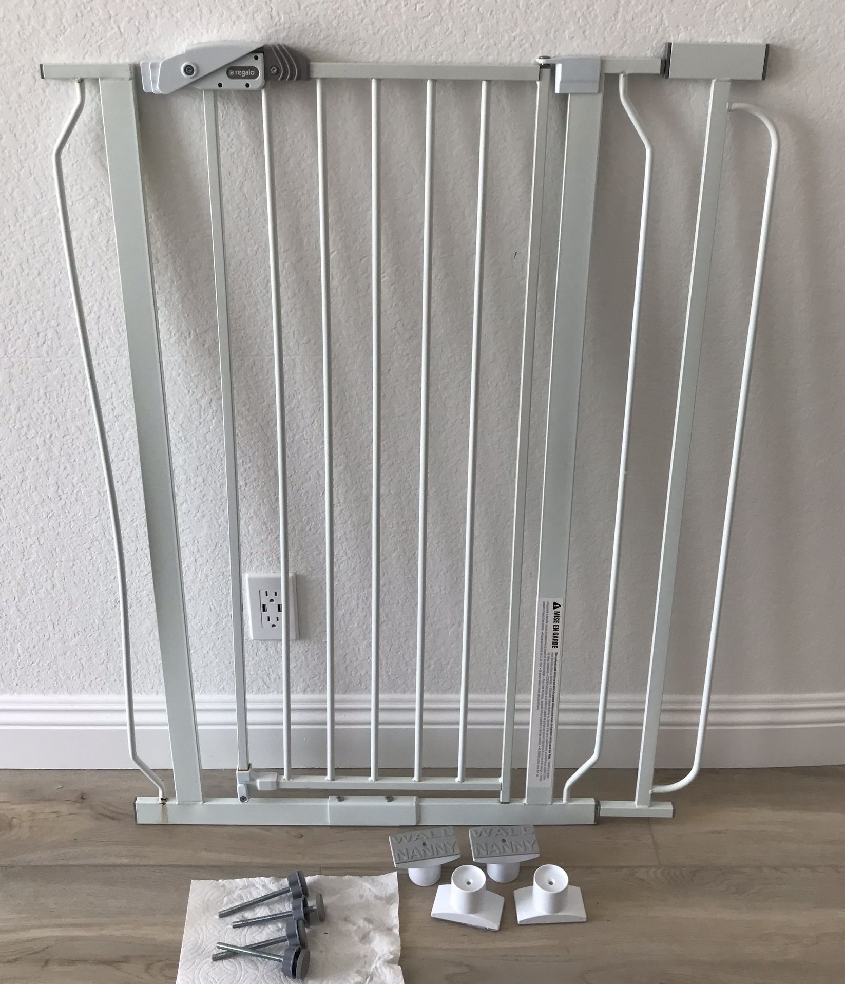 Tenaion Mount Safety gate: Baby/dog With Extension And Wall nanny