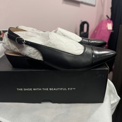 Naturalizer Banks Pump- New