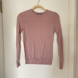 Uniqlo Pink Light-weight Sweater 
