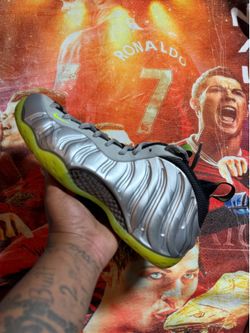 Nike Foamposite size 13
