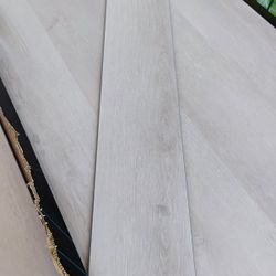 CLICK & LOCK VINYL - 5mm 