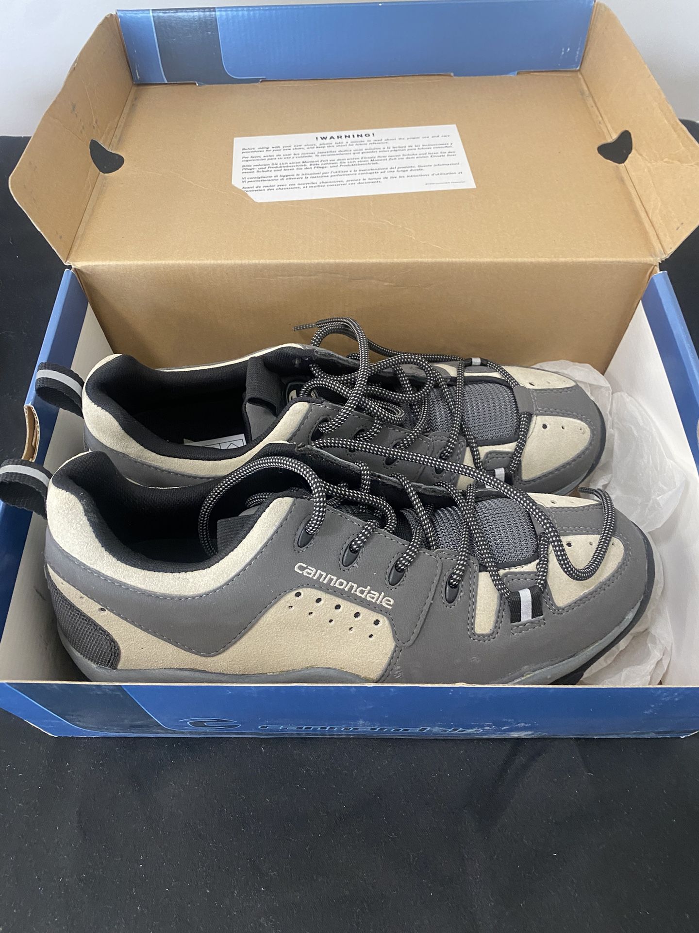 Brand New Cannondale Bike Shoes Size 11