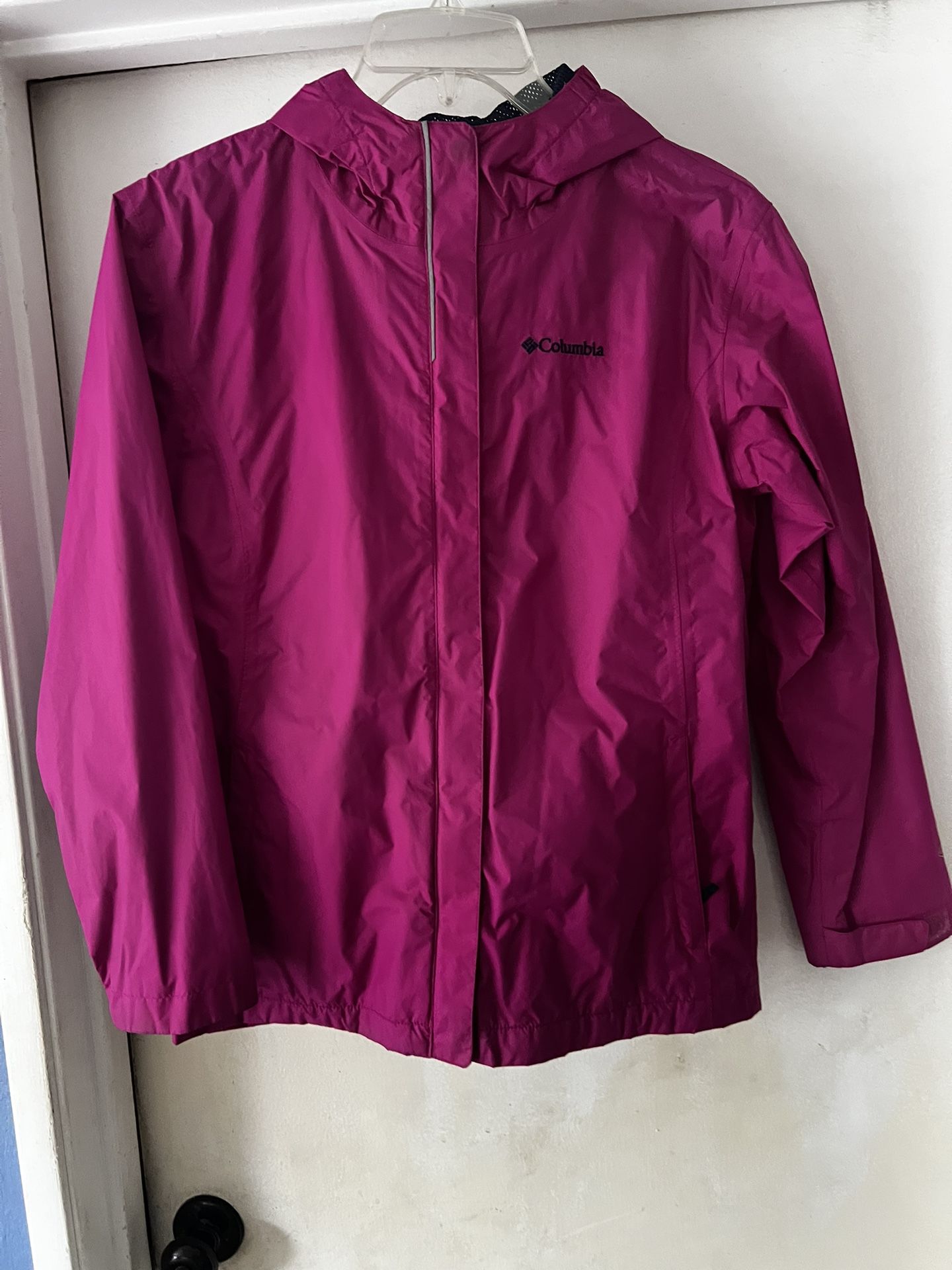 Columbia Rain Coat (girls XL, Women’s Small)