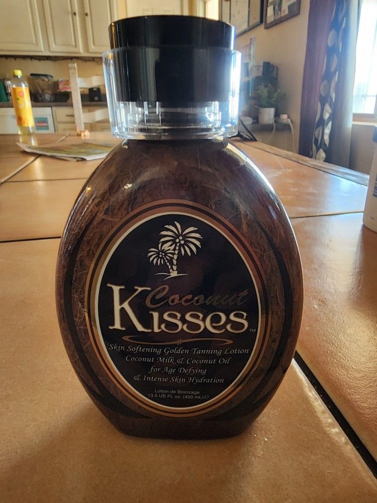 Ed Hardy Coconut Kisses Tanning Lotion 